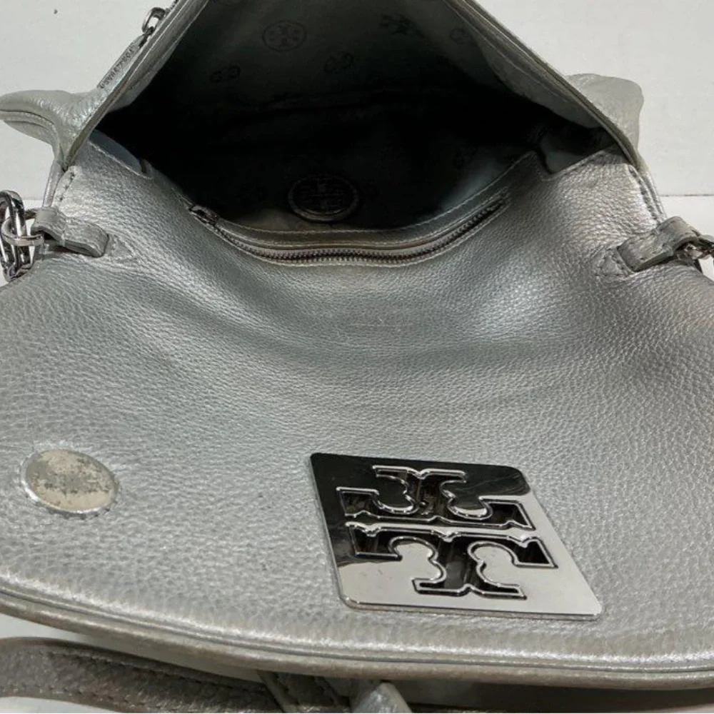 Women’s Tory Burch Metallic Silver Leather Flap Crossbody Bag